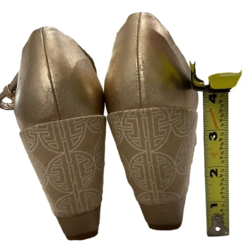 Antonio Melani Skylar Gold Wedge Open Toe Women’s Sandals Size 8.5